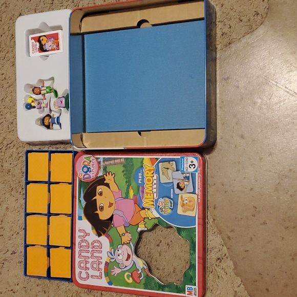 Dora the Explorer Candy Land Plus Go Deego Go Memory Game in Collectible Tin - Picture 2 of 4